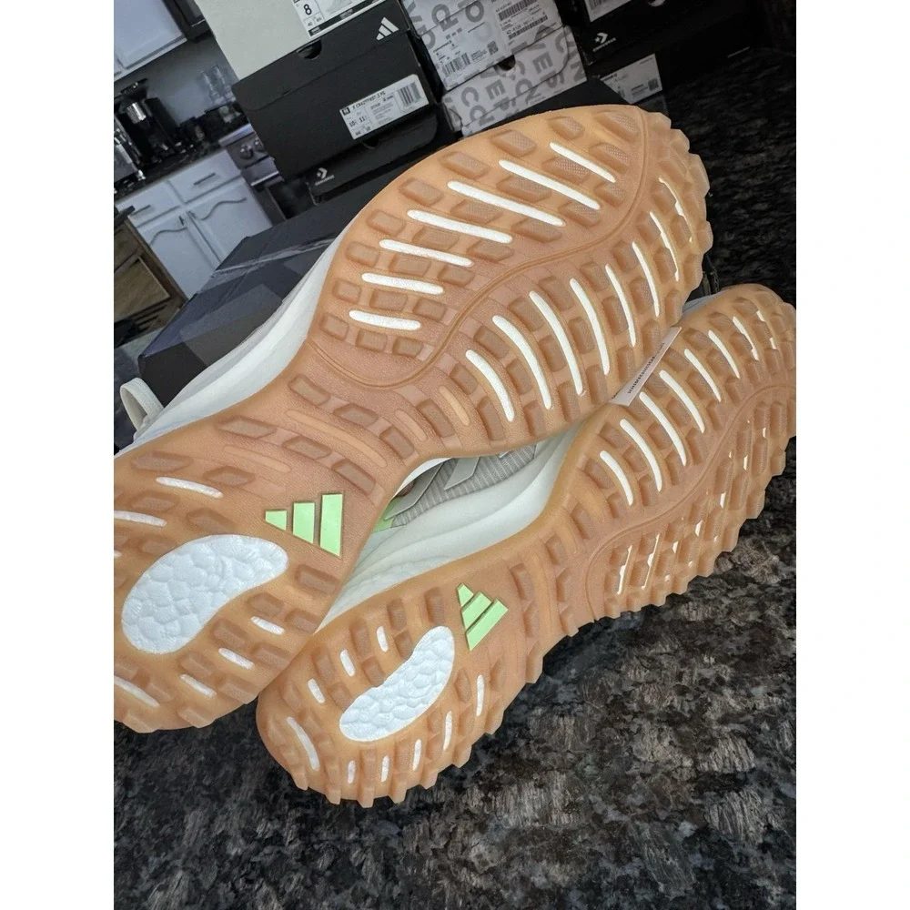 Adidas Zoysia IE8298 Off White Puttysize 7.5 Women‎ Spikeless Golf Shoe